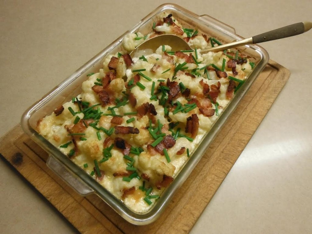 Baked Cauliflower with Cheese and Bacon